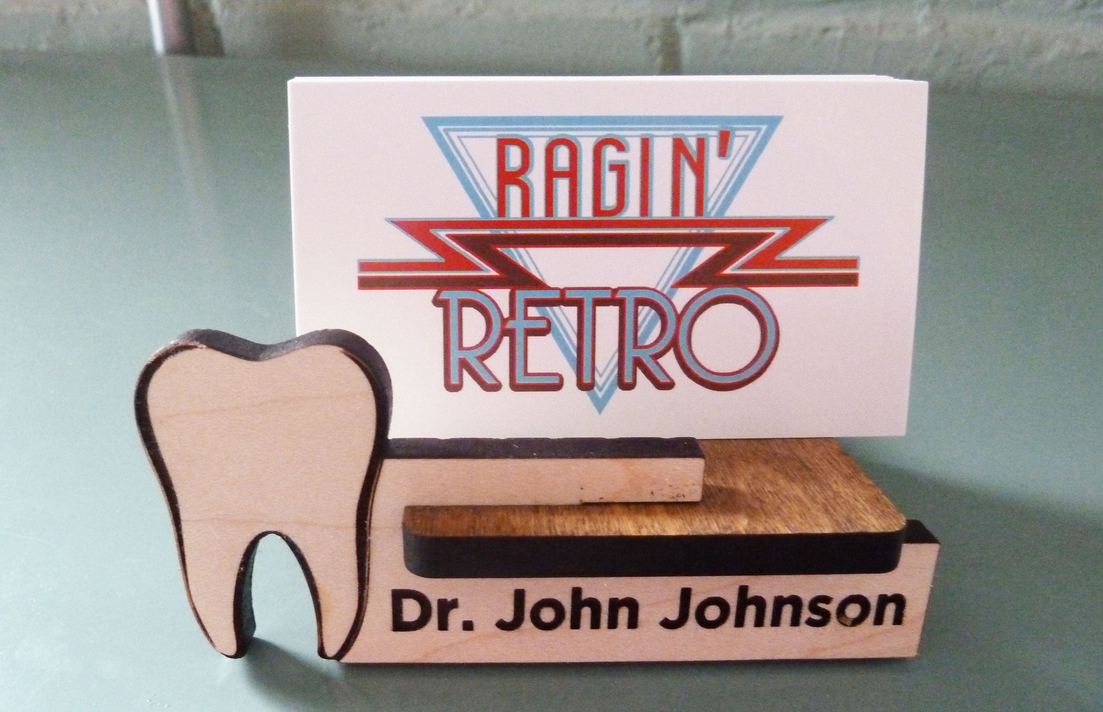 Dentist Business Card Holder - Personalized and Adjustable