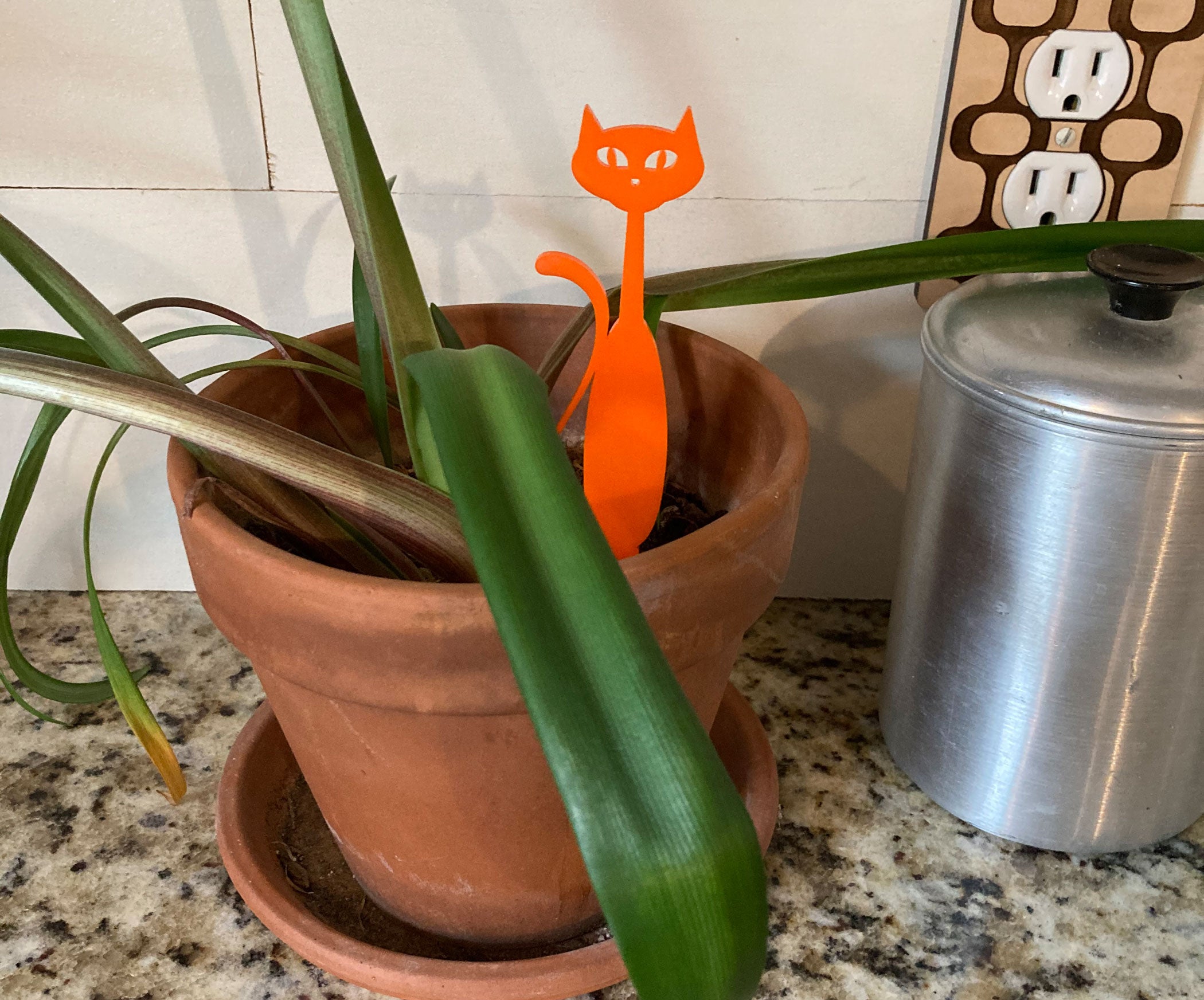 House plant decoration - Mid Century Modern Cat